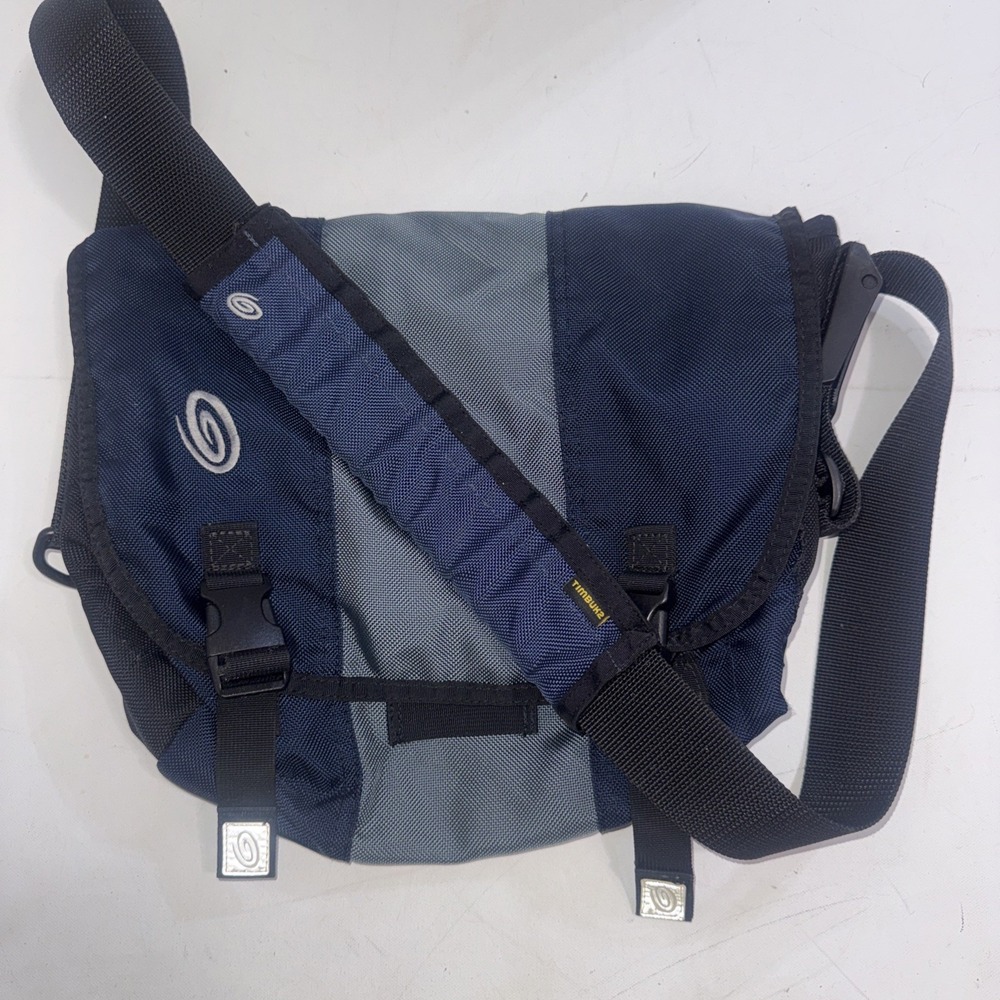 Vintage Y2K Timbuk2 Blue Gray Cycling Crossbody Classic Small Messenger Bag